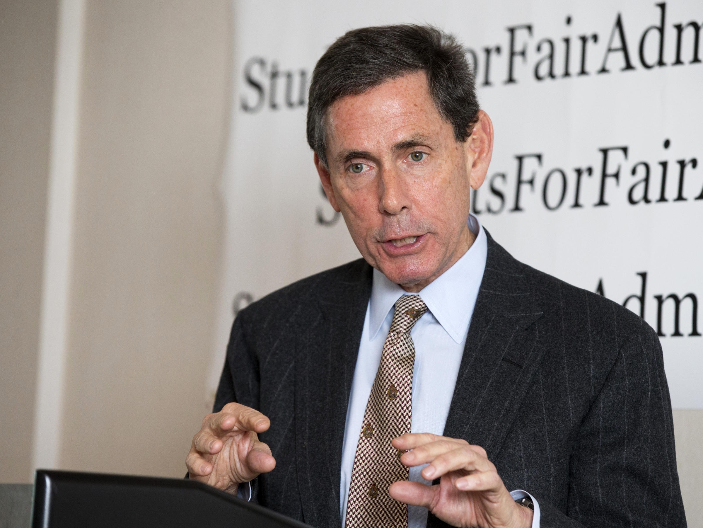 Dai hoc Harvard can bang chung toc anh 3