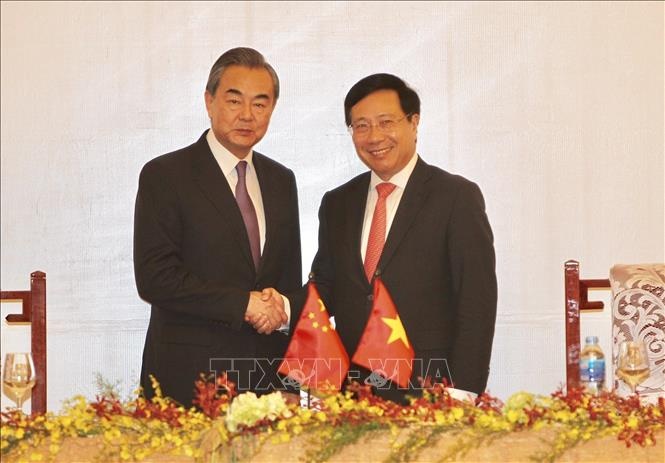 Phien hop lan thu 11 Uy ban chi dao song phuong Viet Nam - Trung Quoc hinh anh