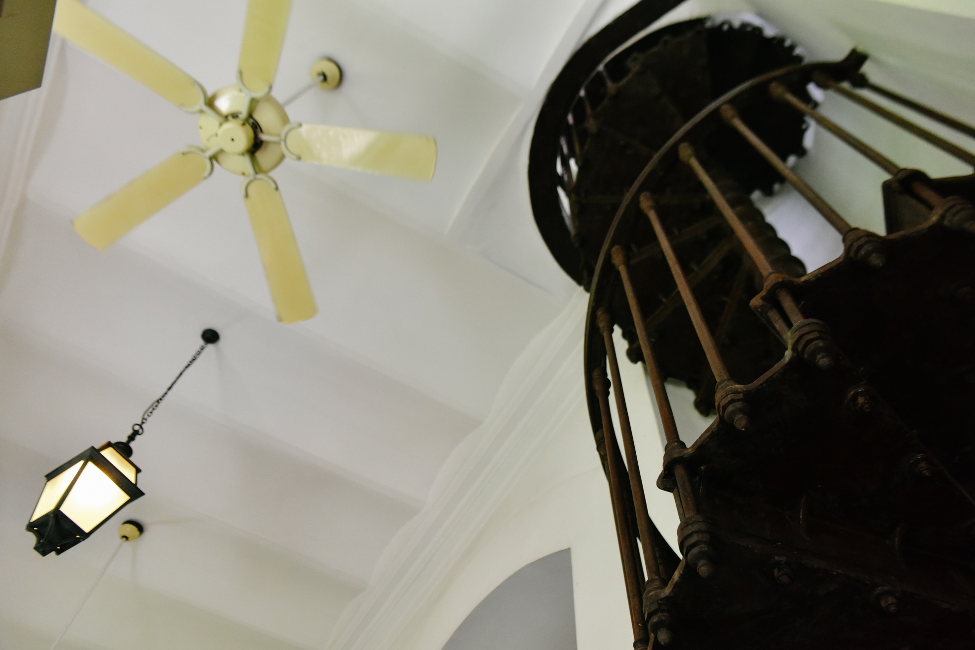 dinh thu lanh su Phap tai TP.HCM anh 6