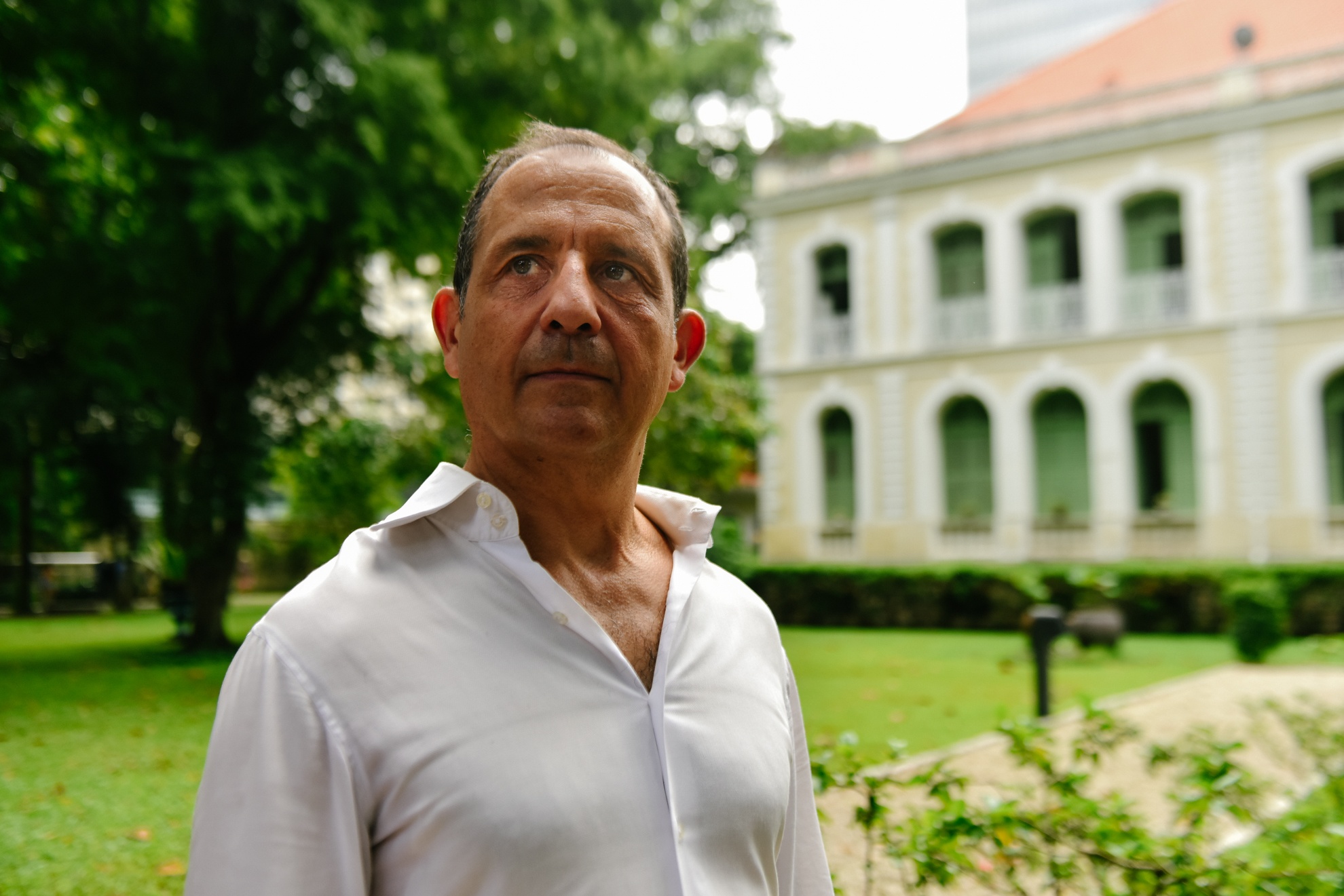 dinh thu lanh su Phap tai TP.HCM anh 1