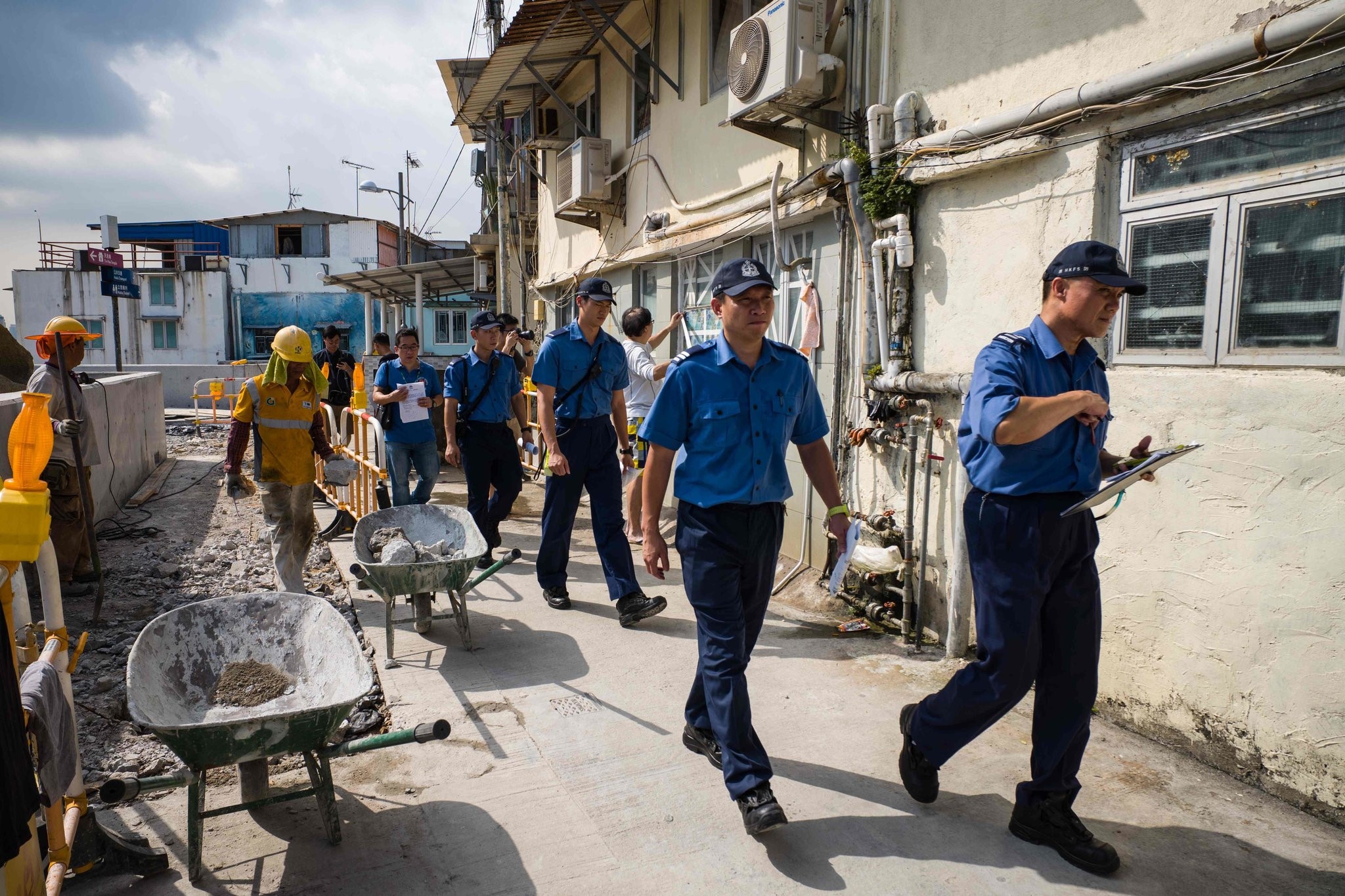 bão Mangkhut đổ bộ vào Hong Kong ảnh 1 bao Mangkhut do bo vao Hong Kong anh 1