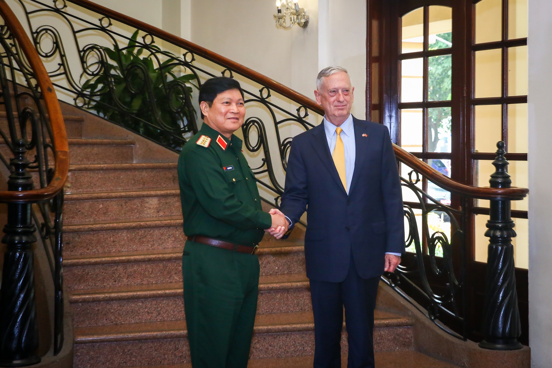 Bo truong Mattis den TP.HCM anh 4