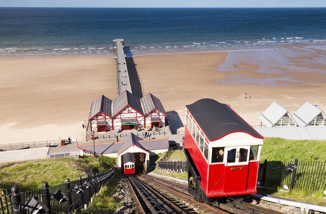 Tau leo nui - phuong tien di chuyen lau doi va thu vi hinh anh
