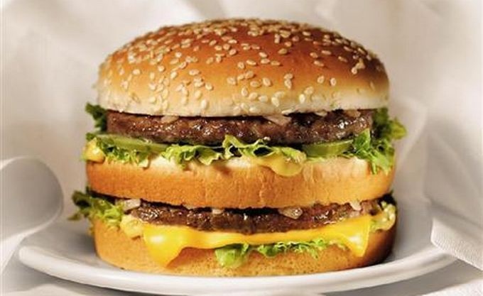 Thieu nguyen lieu, McDonald dung ban Big Mac o Venezuela hinh anh