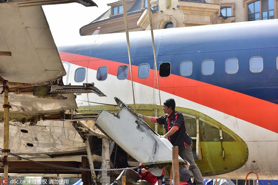 nha hang may bay anh 8