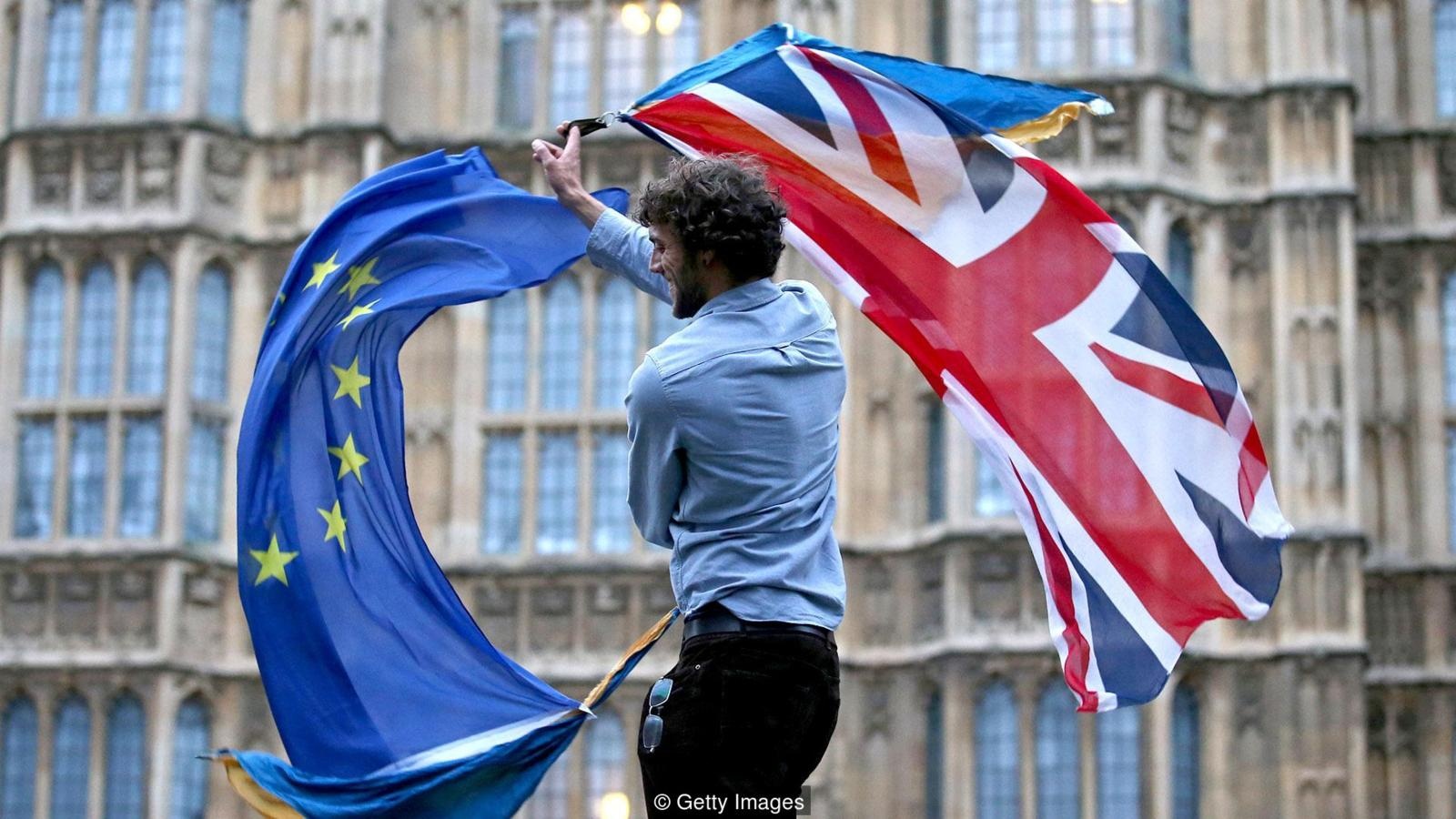 lam viec o nuoc ngoai anh 2