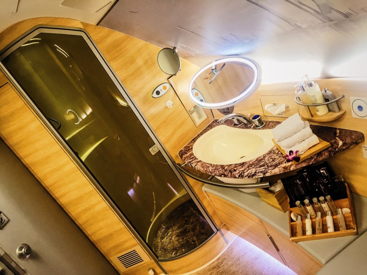 khoang hang nhat cua Emirates anh 5