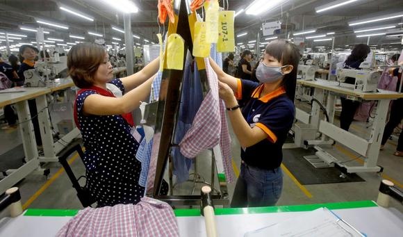 Det may Trung Quoc chuyen day chuyen san xuat qua Viet Nam hinh anh