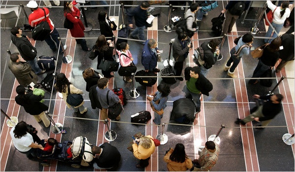 san bay luc nua dem anh 3