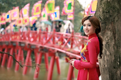Du lich Ha Noi mua gi ve lam qua? hinh anh