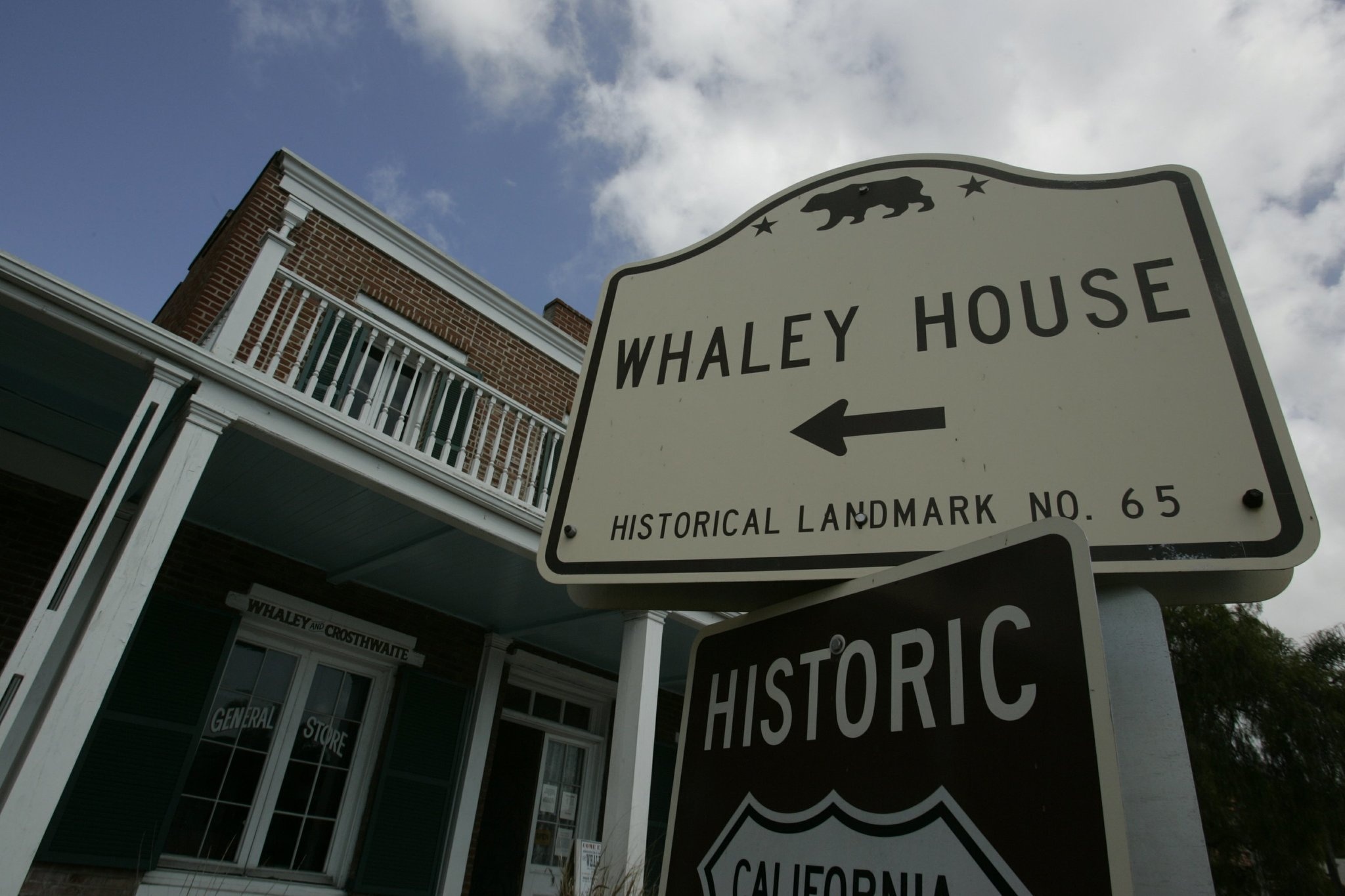 Ban biet gi ve ngoi nha nhieu ma am nhat nuoc My? hinh anh