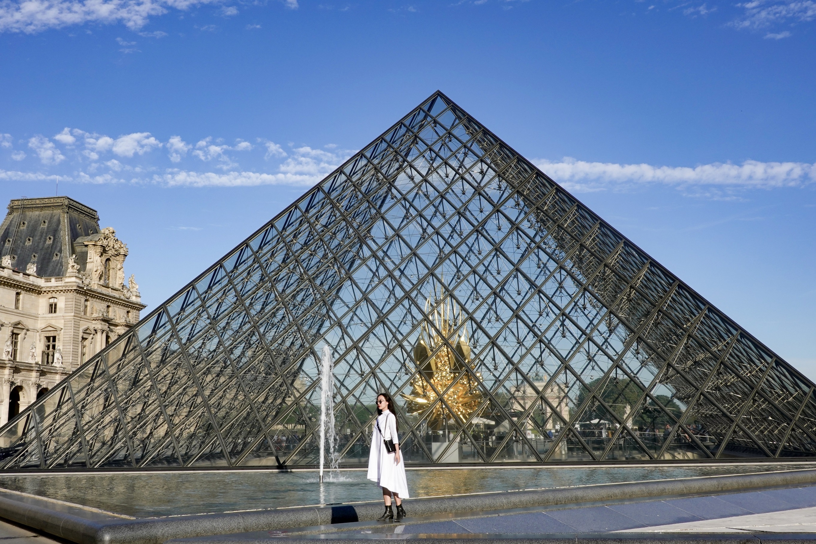 vong quanh chau Au anh 15