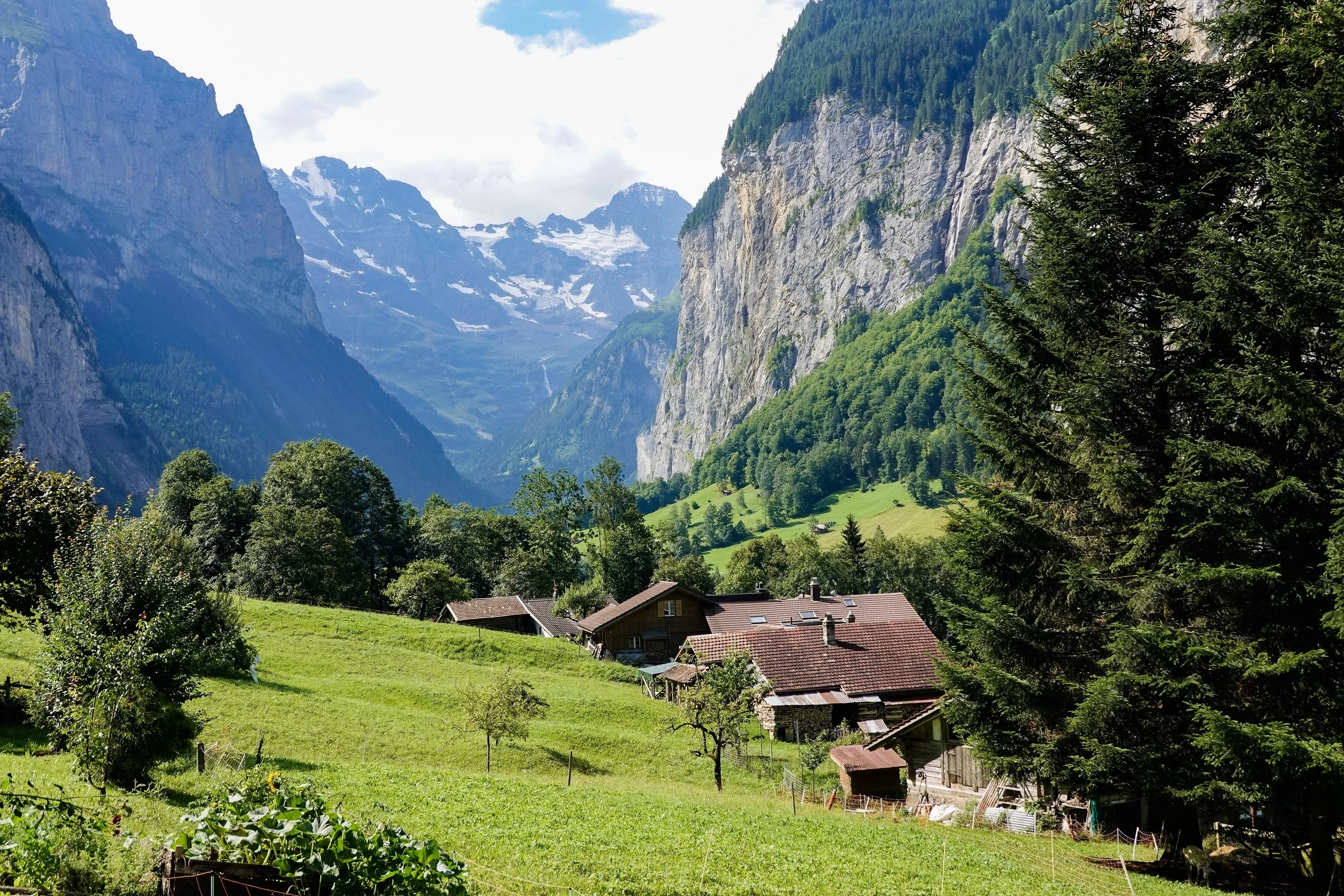 vong quanh chau Au anh 34