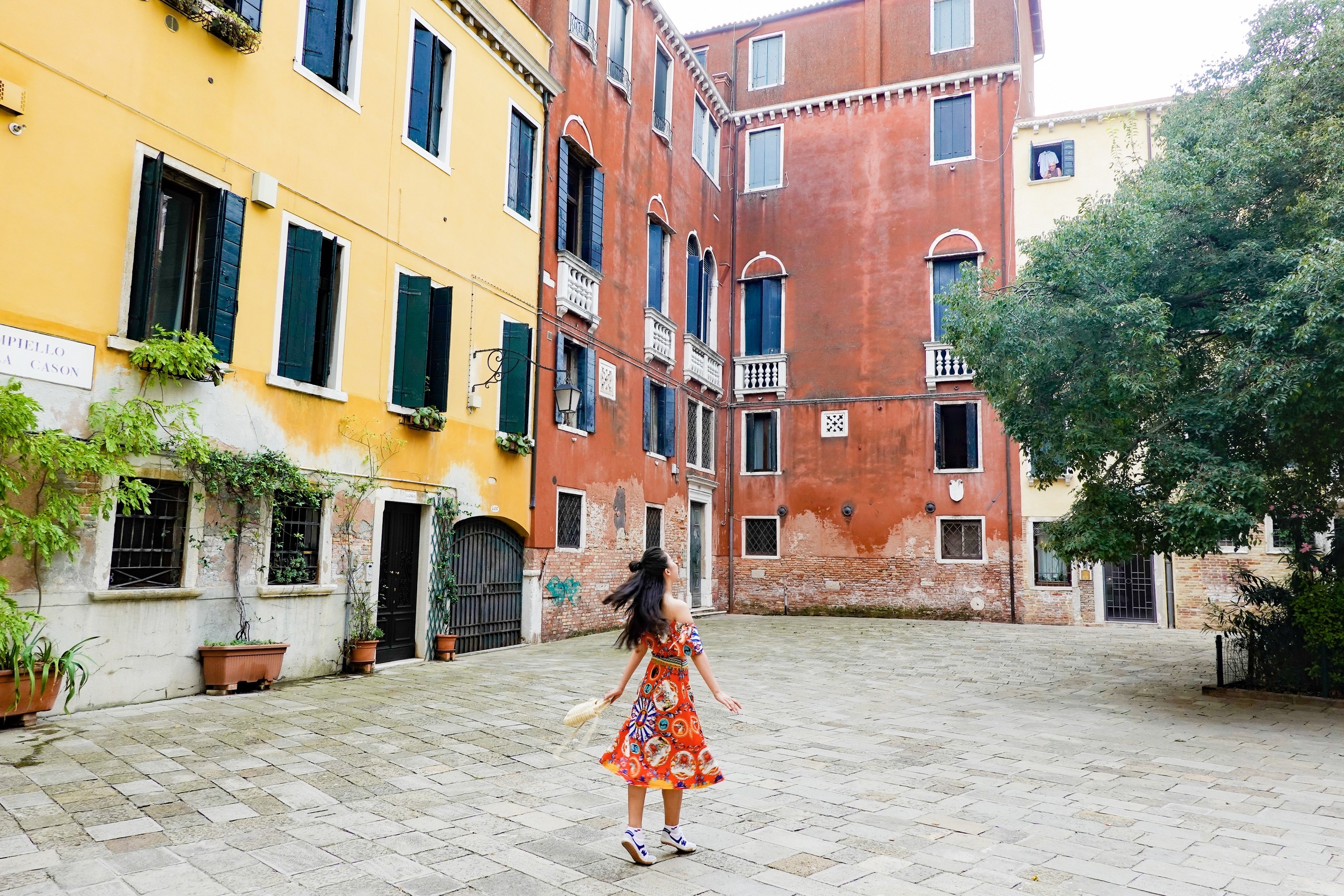 vong quanh chau Au anh 22