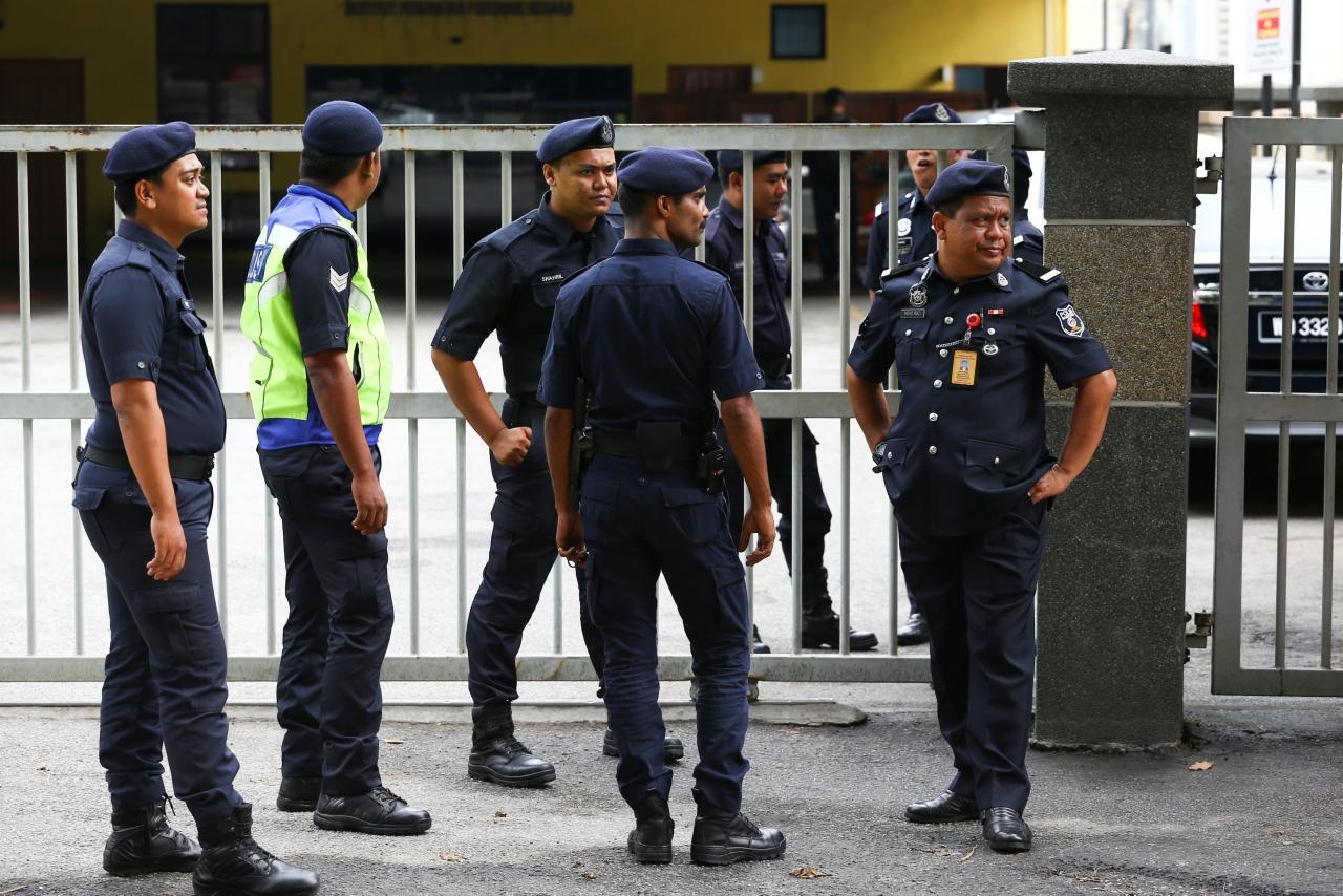 làm gì khi gặp nguy hiểm ở Malaysia ảnh 1 lam gi khi gap nguy hiem o Malaysia anh 1