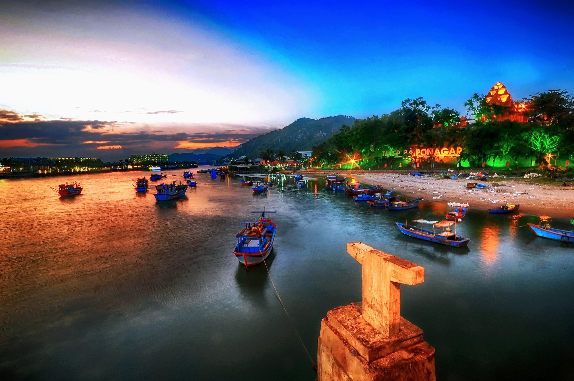 pho bien Nha Trang anh 16