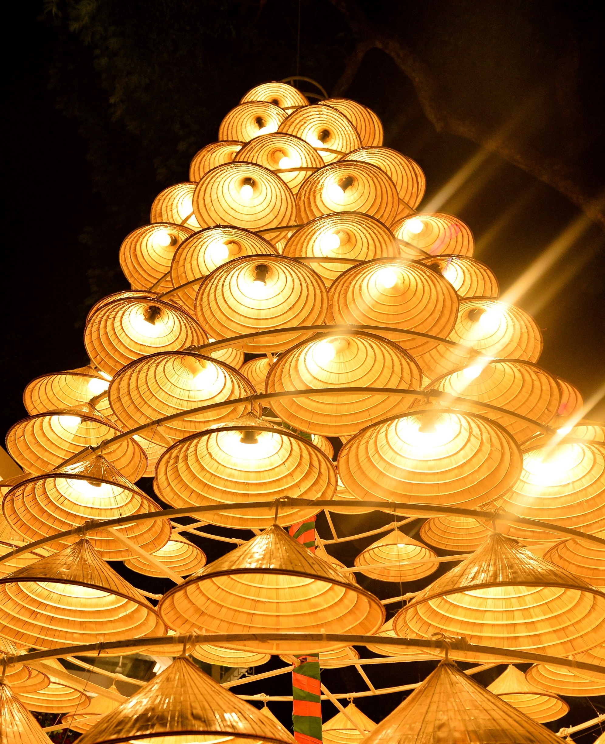 don Giang sinh tren pho Ha Noi anh 9