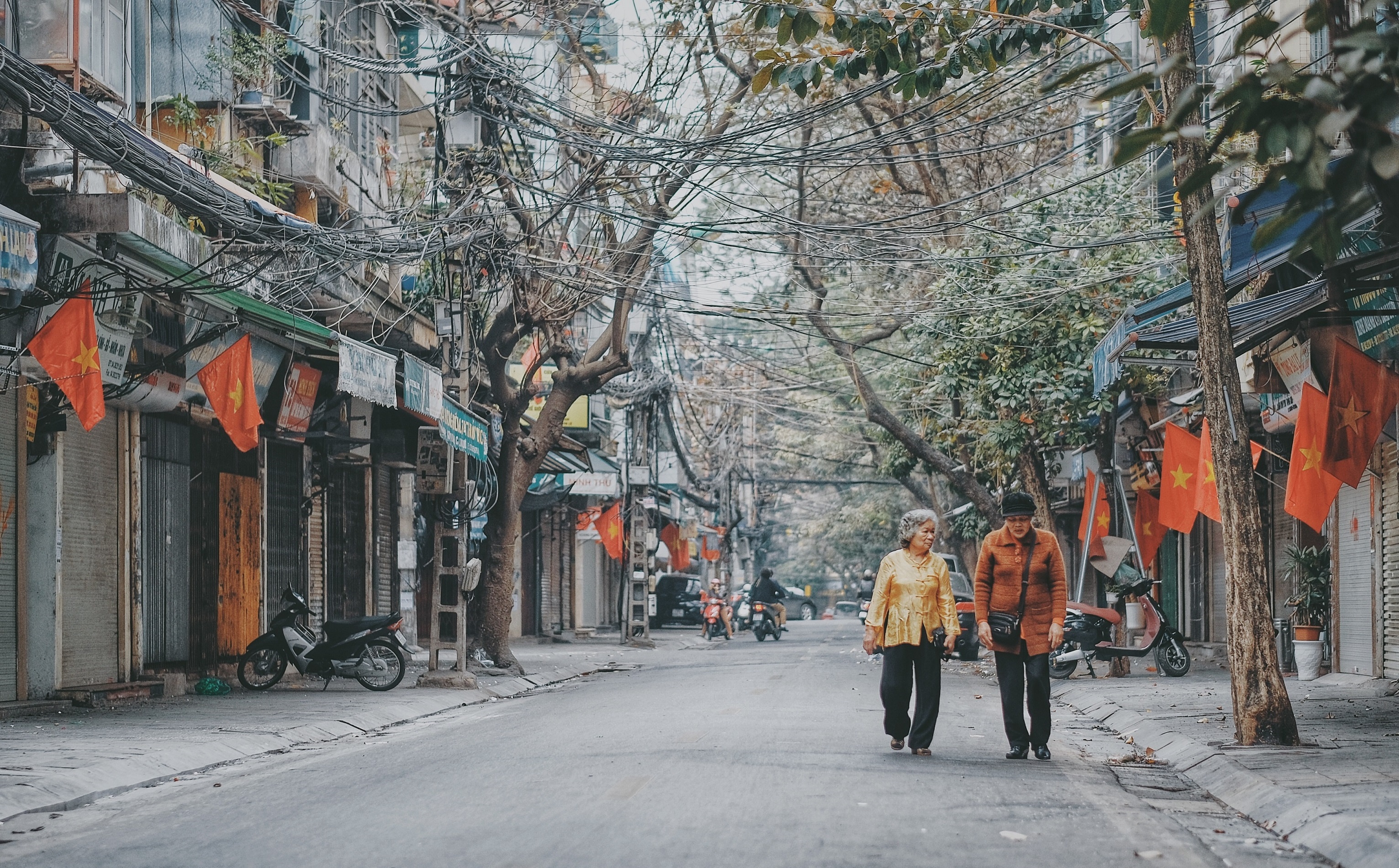 sang mung 1 Tet anh 5