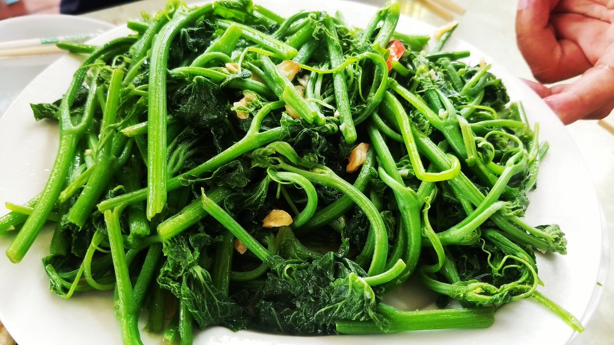 thuc don trua cua ong Trump anh 6