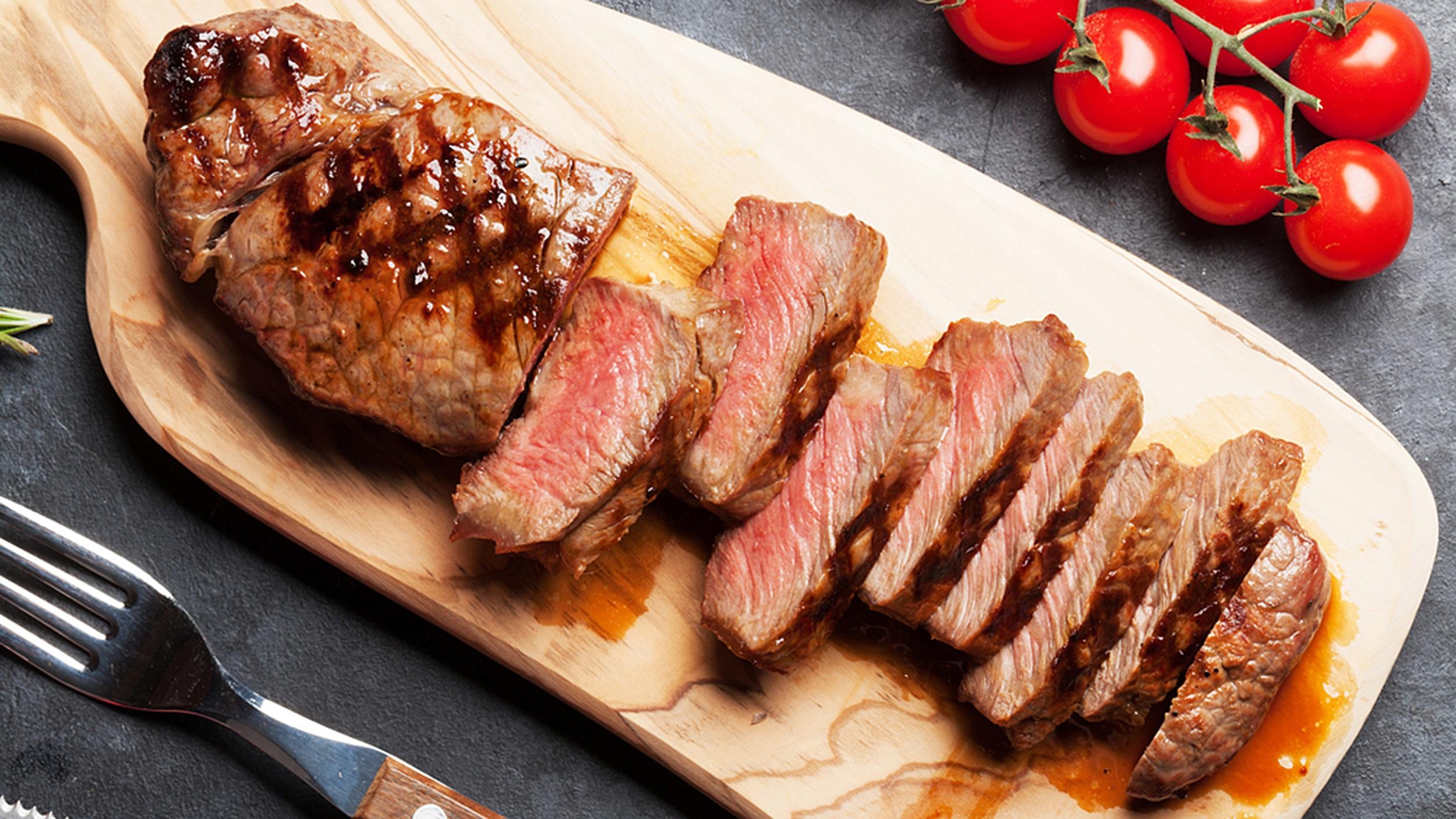 Thuc don 'sieu don gian' trong bua toi cua 2 lanh dao Trump - Kim hinh anh