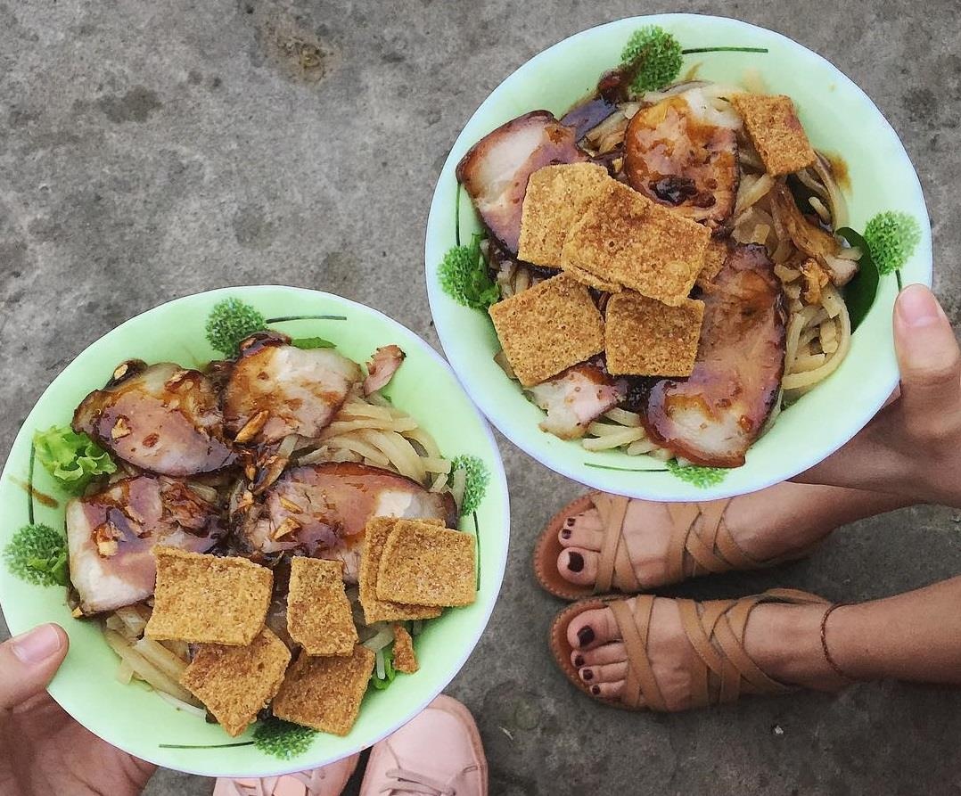 Vì sao món ăn có tên cao lầu ảnh 4 Vi sao mon an co ten cao lau anh 4