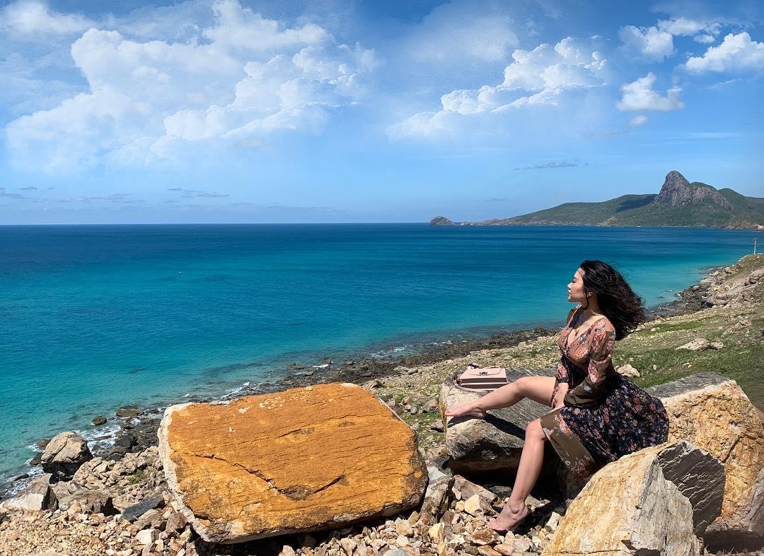 dip nghi 30/4 va 1/5 anh 9