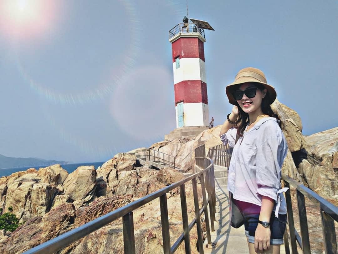 dip nghi 30/4 va 1/5 anh 19