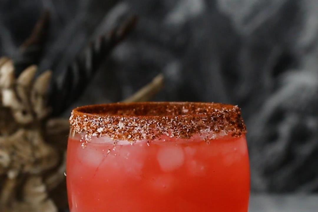 Cocktail phong cach 'Me Rong' cho mua cuoi Game of Thrones hinh anh