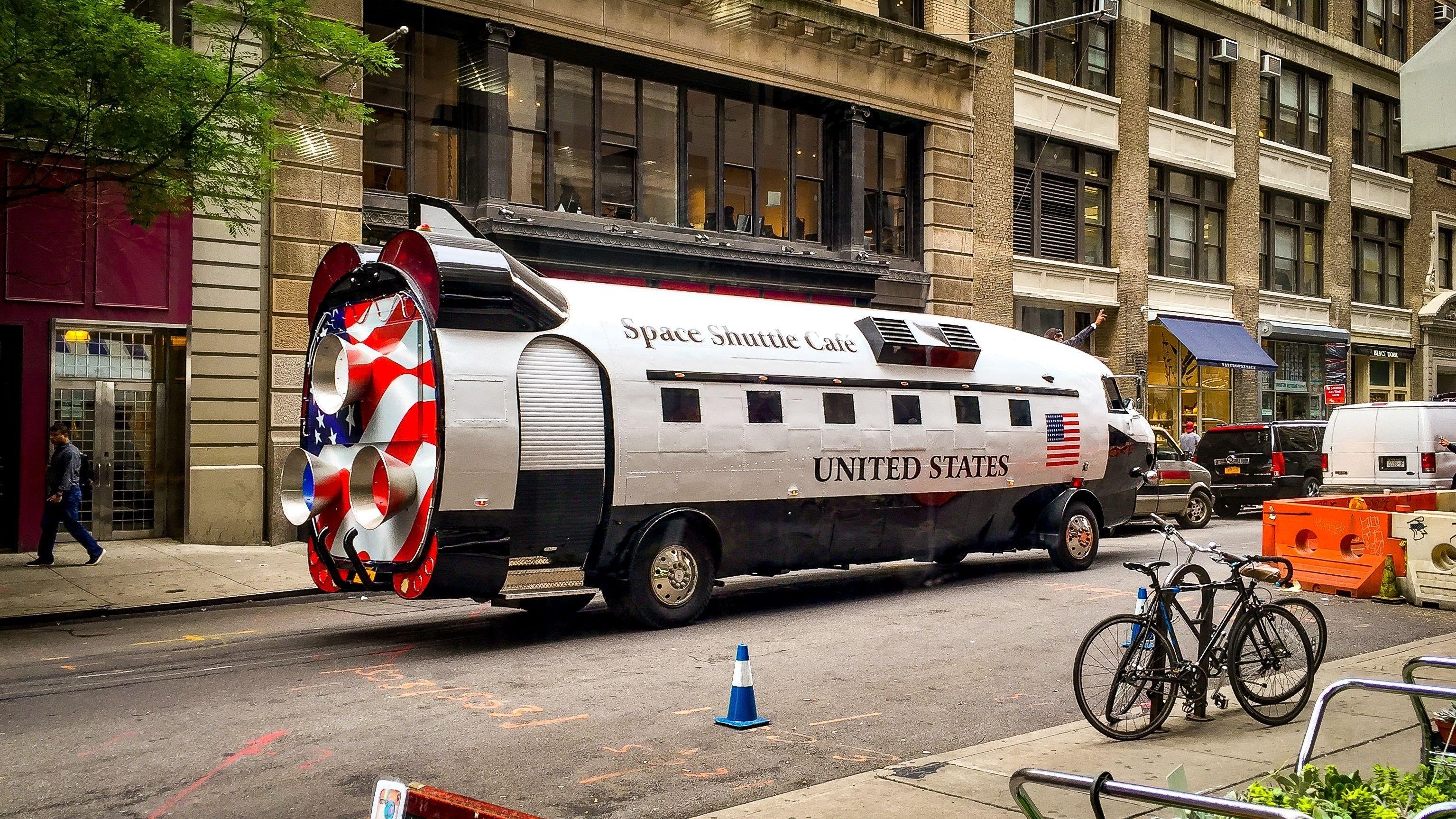 may bay ho bien thanh nha hang anh 8