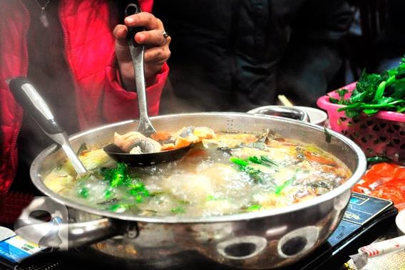 An lau ca hoi quan nao ngon khi den Sa Pa? hinh anh