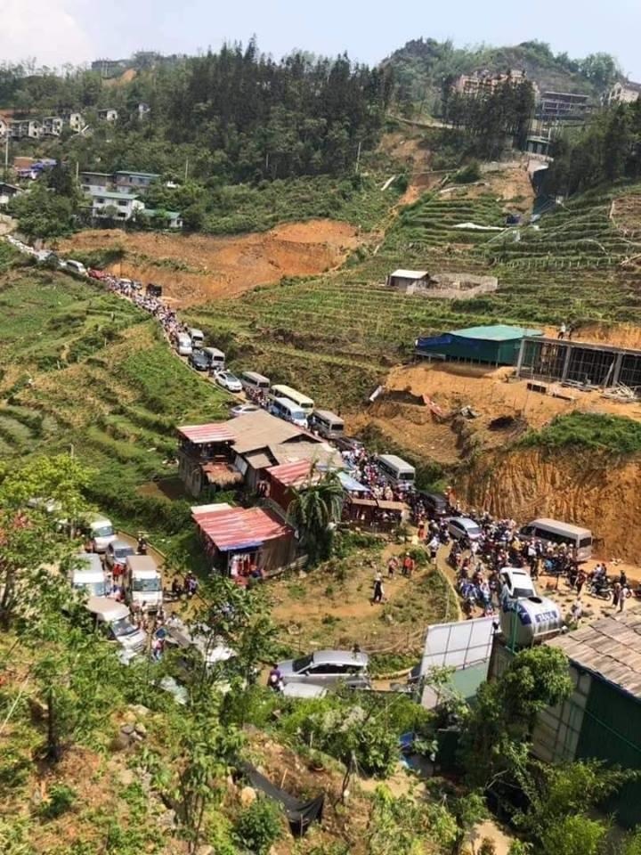 Du lich ngay le anh 2