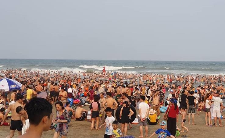 Du lich ngay le anh 19