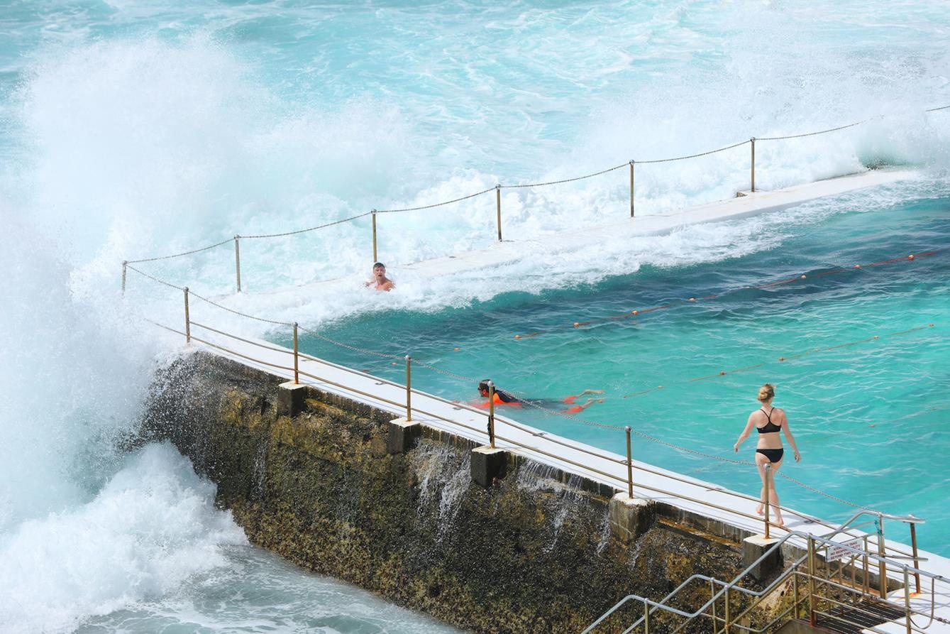 Nhung ho boi dep nhat the gioi, nhin da muon di du lich ngay hinh anh