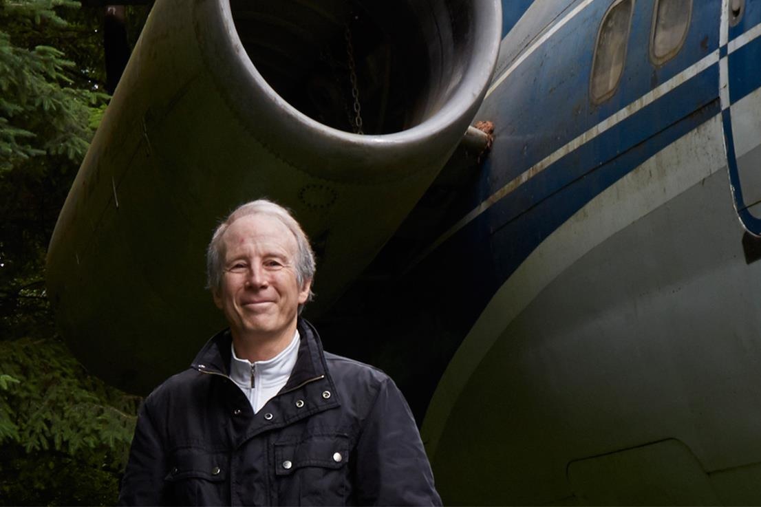 Ong lao nguoi My 'ho bien' may bay cu thanh nha o hinh anh