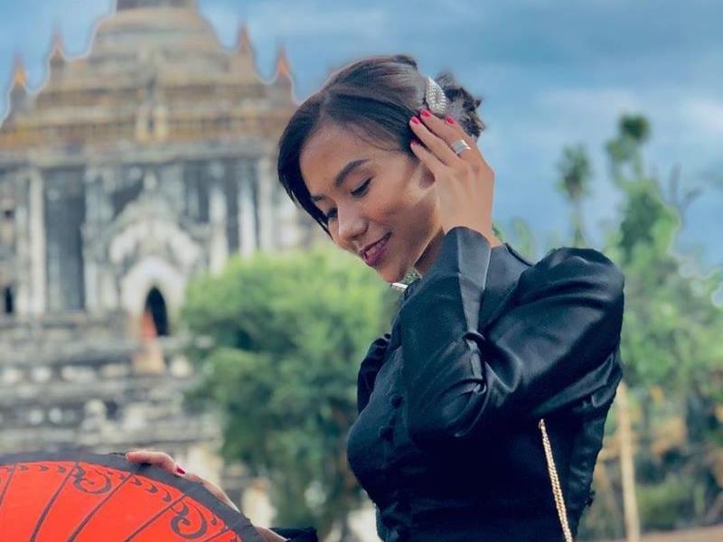 Thung lung co 2.000 ngoi den o Myanmar hinh anh
