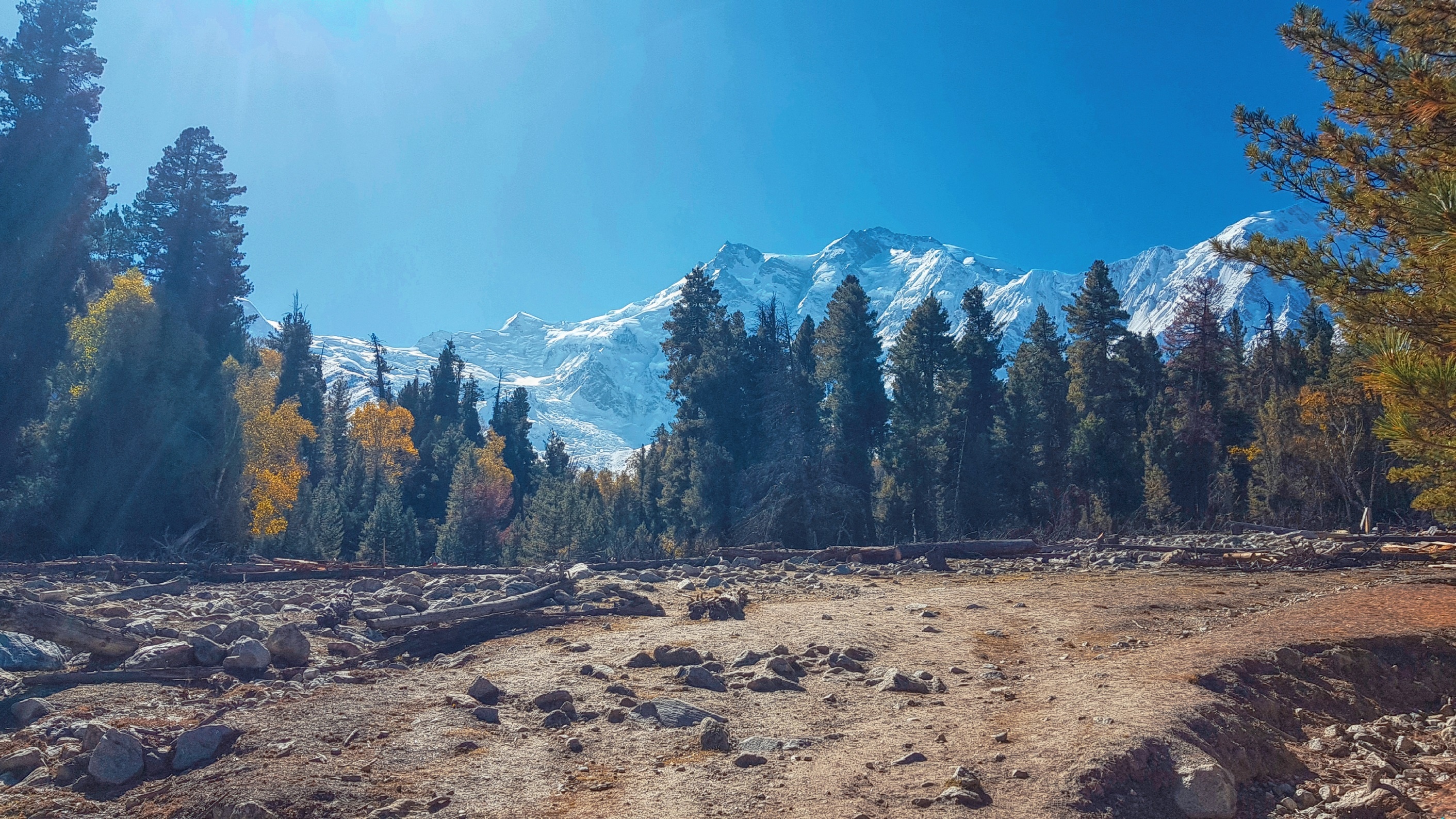 dinh nui cao thu 9 the gioi anh 2