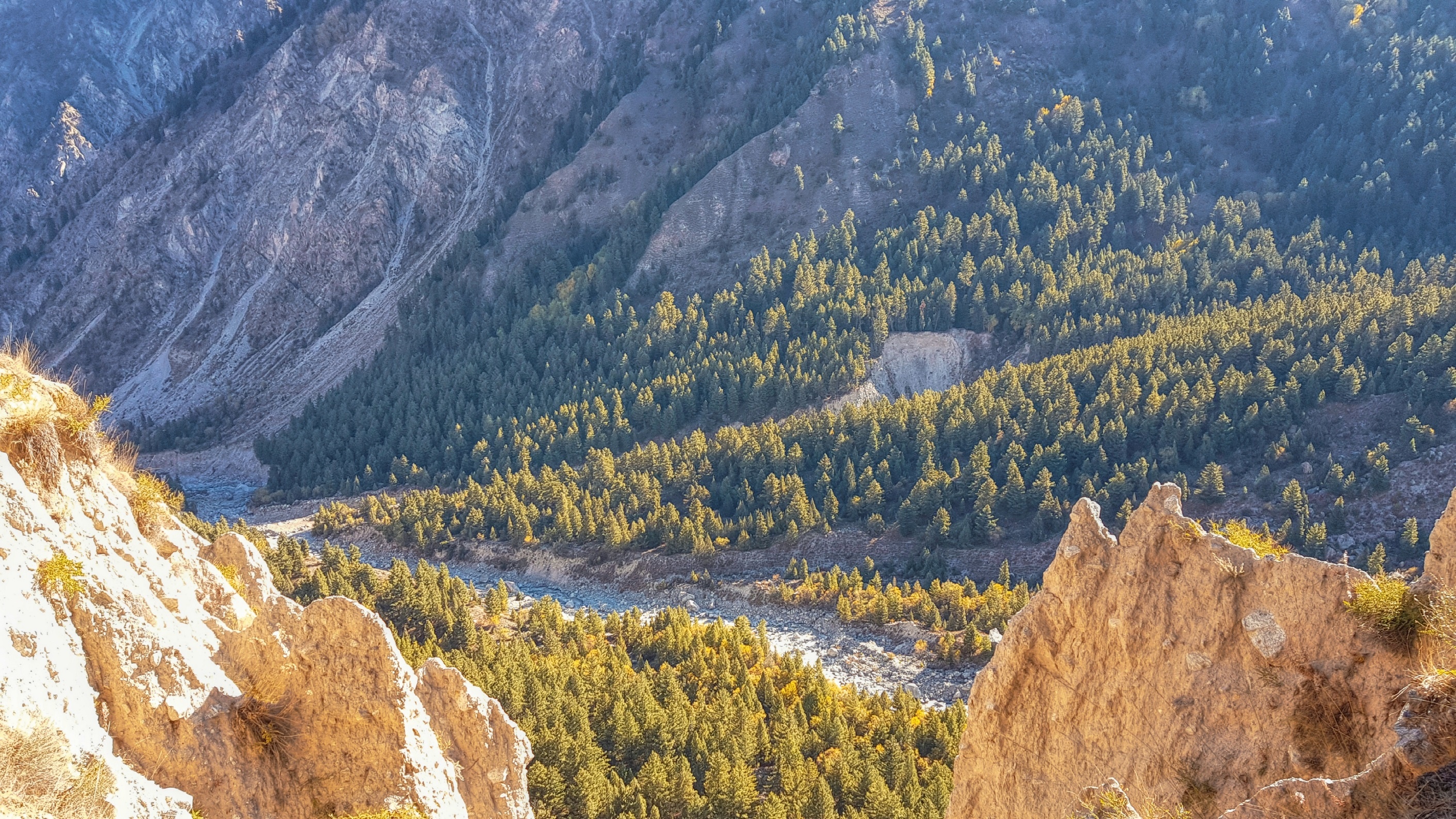 dinh nui cao thu 9 the gioi anh 6