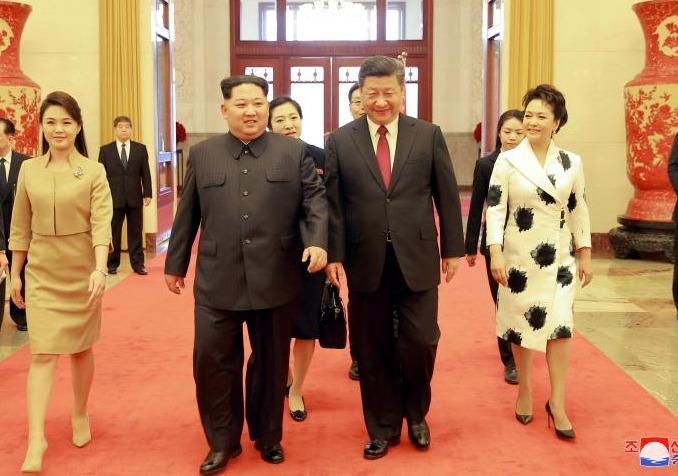 Bi mat ve chuyen tham cua Kim Jong Un? Day von la truyen thong hinh anh