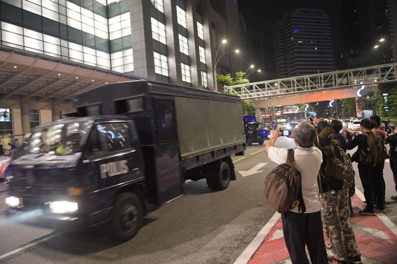 thủ tướng malaysia tham nhũng ảnh 3 thu tuong malaysia tham nhung anh 3