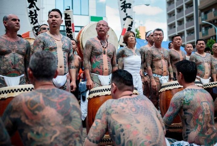 Nguoi Nhat tu hao khoe hinh xam trong le hoi mua xuan hinh anh