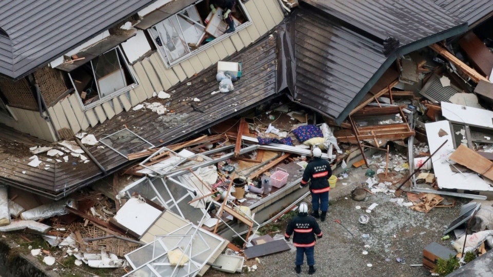 song sot qua dong dat anh 2