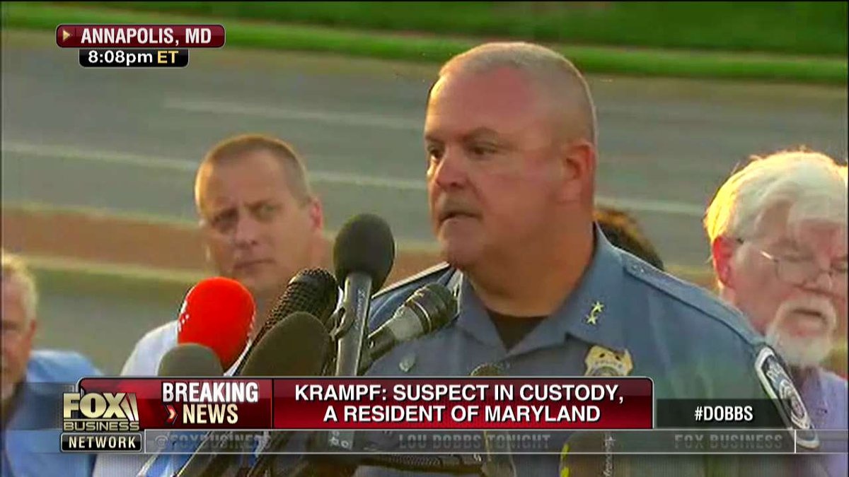 xả súng tòa báo Mỹ ảnh 1 xa sung toa bao My anh 1