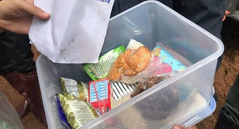 tìm kiếm đội bóng trẻ em thái lan trong hang động ảnh 4 tim kiem doi bong tre em thai lan trong hang dong anh 4