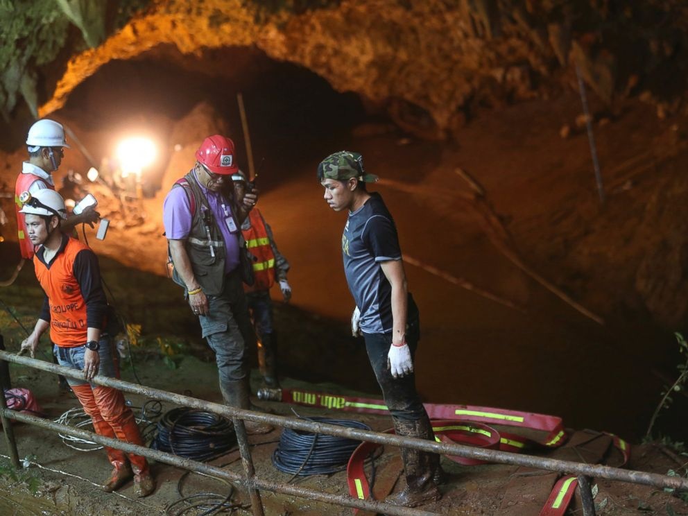 Cuu ho Thai chay dua voi thoi gian ngay thu 9 tim doi bong mac ket hinh anh