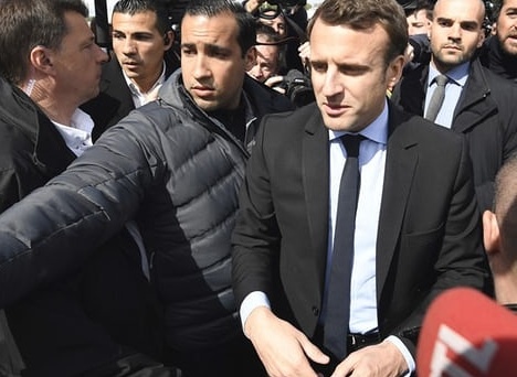 Tong thong Phap bi to bao che ve si hanh hung nguoi bieu tinh hinh anh