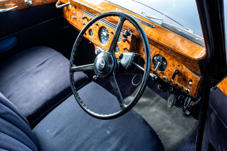 đấu giá xe Rolls-Royce ảnh 3 dau gia xe Rolls-Royce anh 3