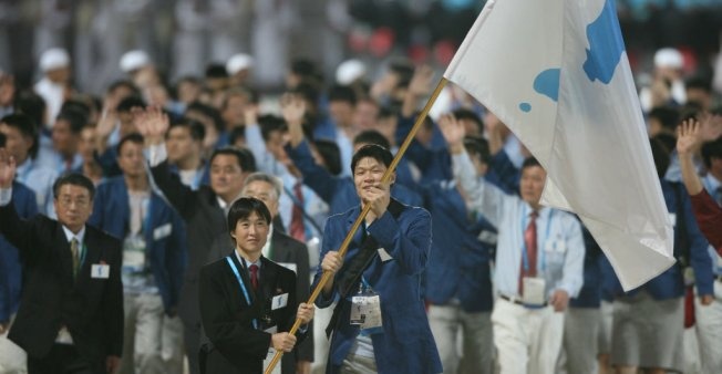 Nguoi Trieu Tien va Han Quoc khong hieu nhau du chung ngon ngu hinh anh