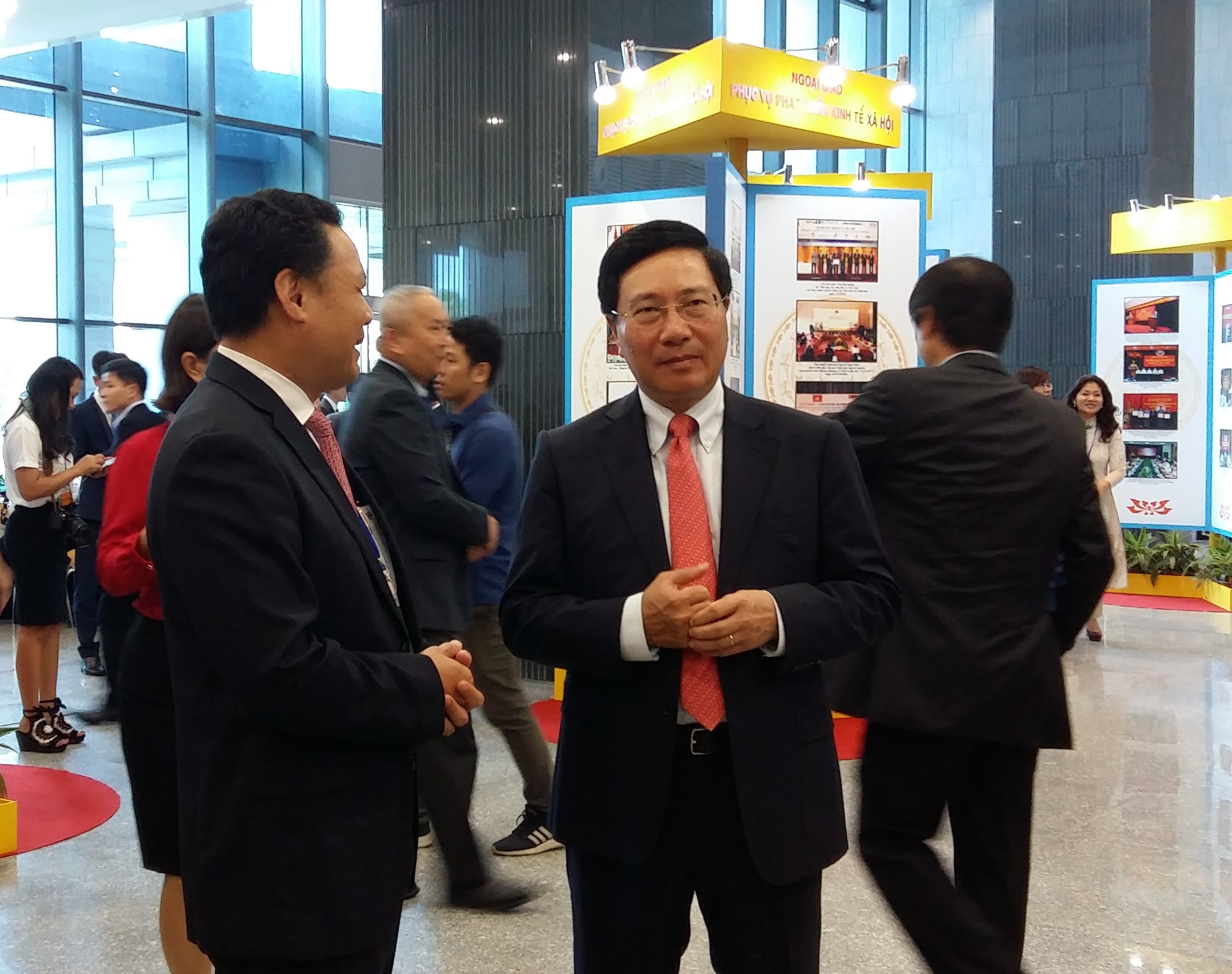 hoi nghi ngoai vu 19 anh 2