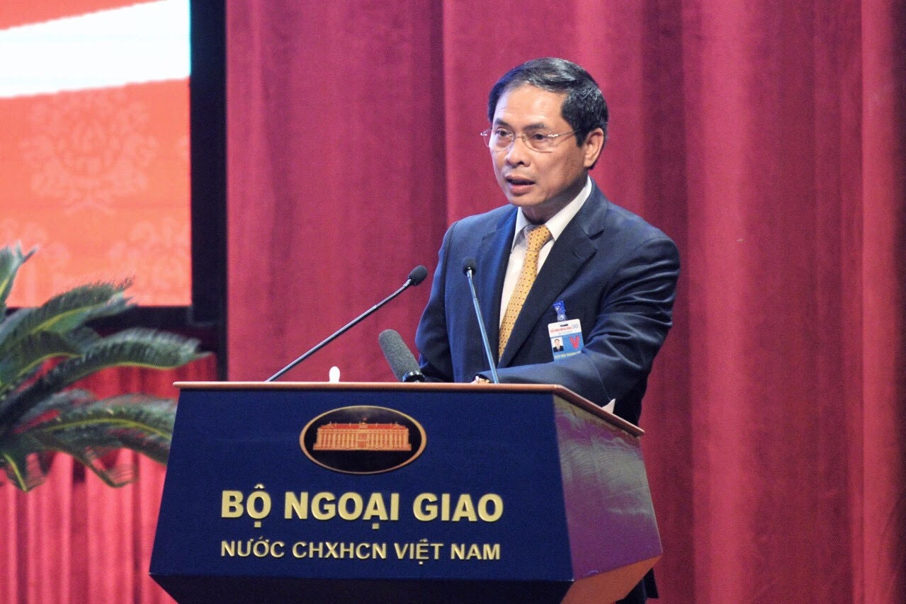 Hoi nghi Ngoai giao 30 anh 2