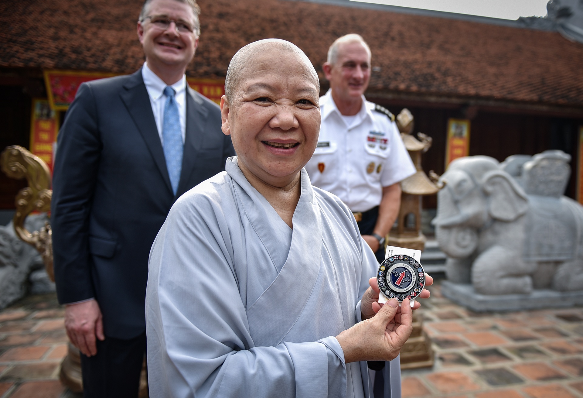 tuong My tham den tho Hai Ba Trung anh 7